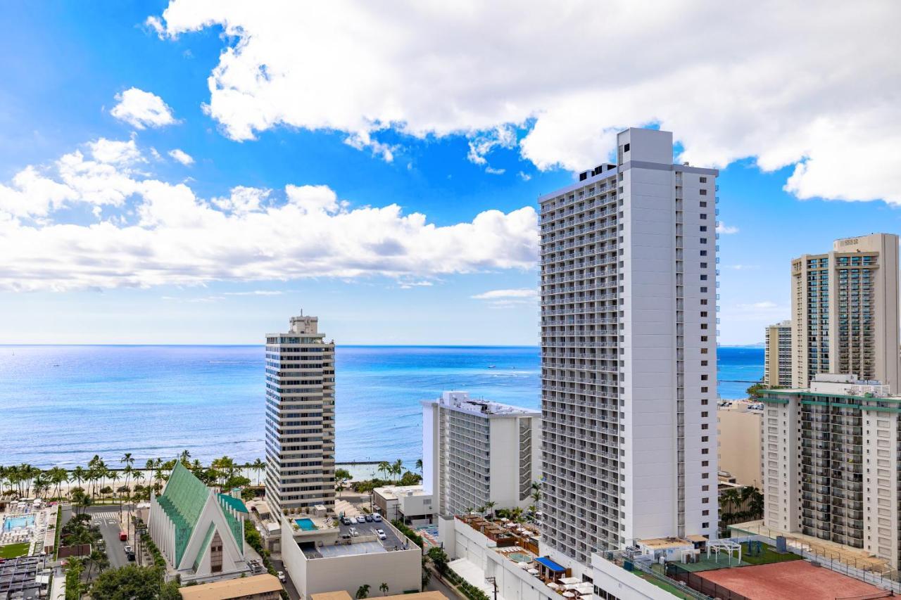 1br With Great Ocean Views - 1 Block To With Free Parking! *