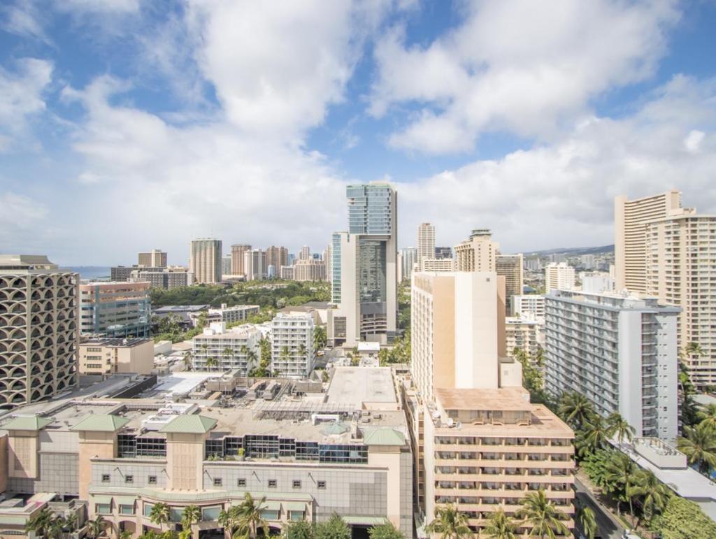 Apartment Marine Surf Waikiki 2108 - Parking Included Honolulu