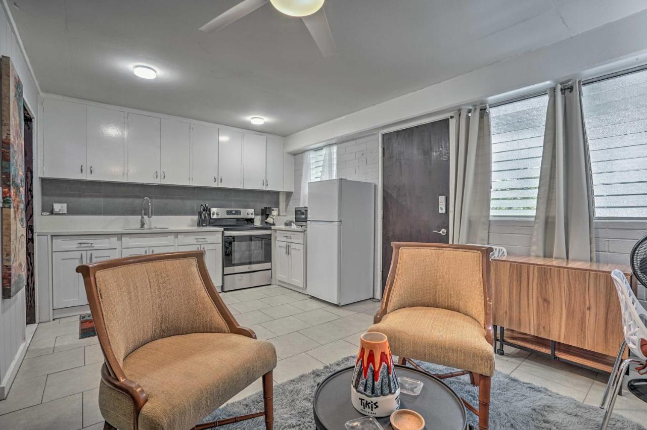 Sun-filled With Lanai Near Waikiki Beach! Apartment