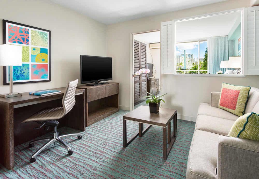 Courtyard By Marriott Waikiki Hotel 4*