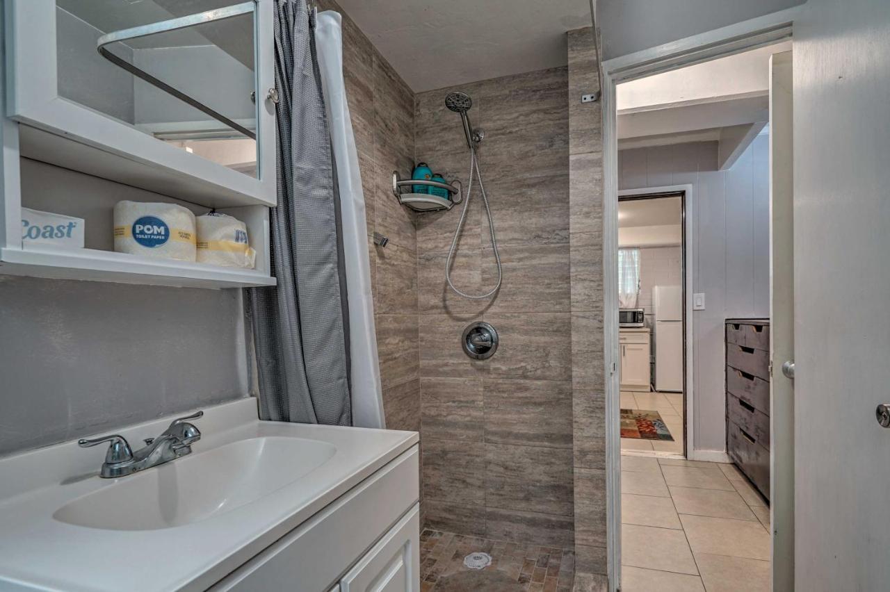 Apartment Sun-filled With Lanai Near Waikiki Beach! Honolulu