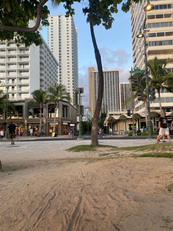 The Seashore Waikiki Studio Just A Block From The Beach No Fees Apartment