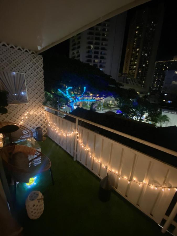 The Seashore Waikiki Studio Just A Block From The Beach No Fees Honolulu