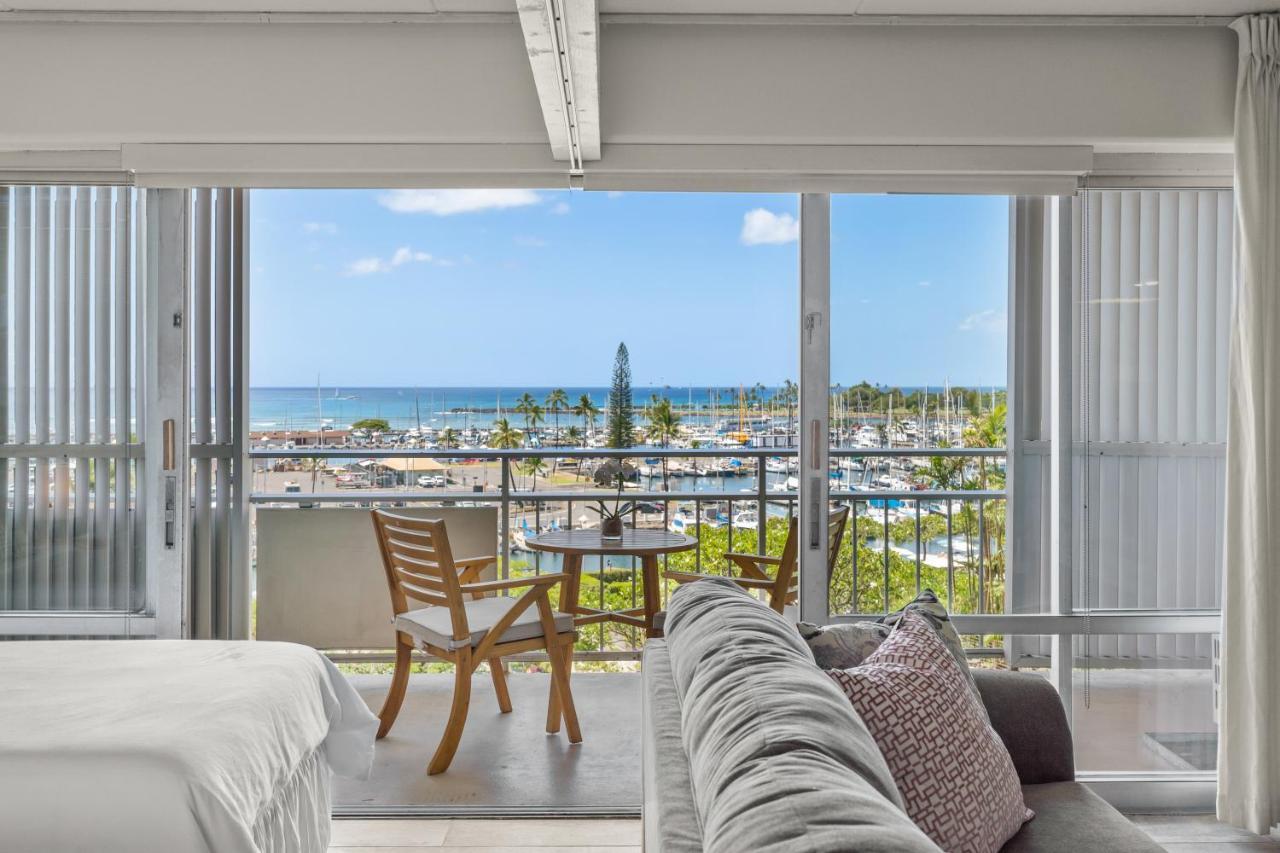 Ilikai With Ocean View