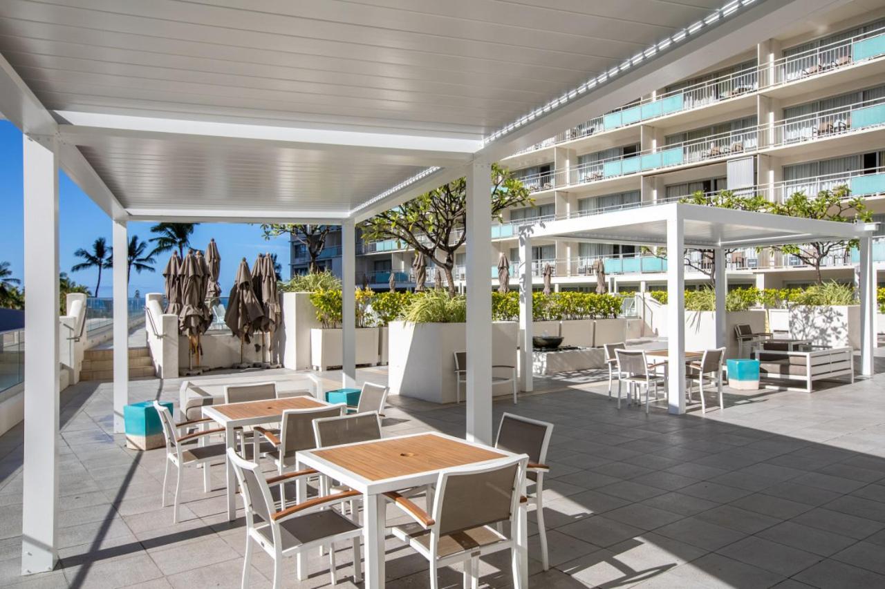 Ocean Front Amazing One Bedroom *