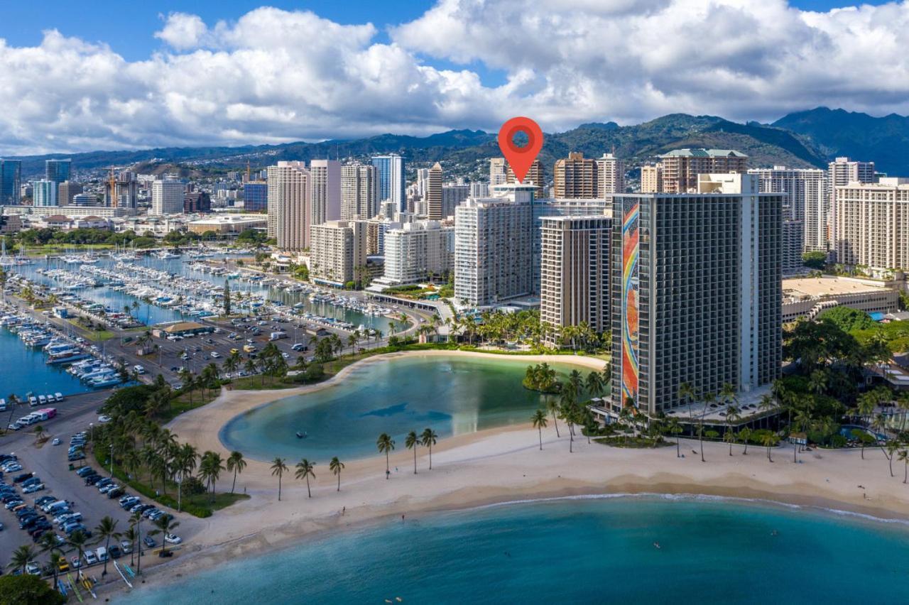 Ocean Front Amazing One Bedroom Holiday home Honolulu