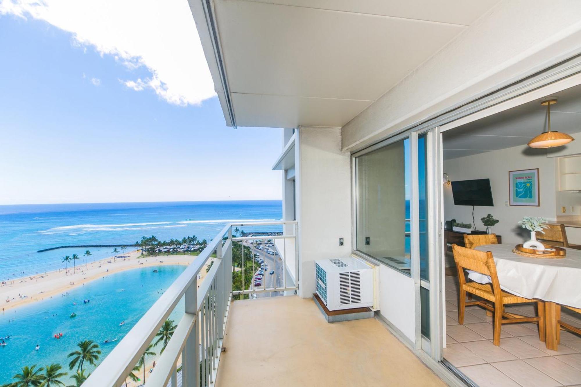 Apartment Ilikai Tower 1844 Yacht Harbor View 2br