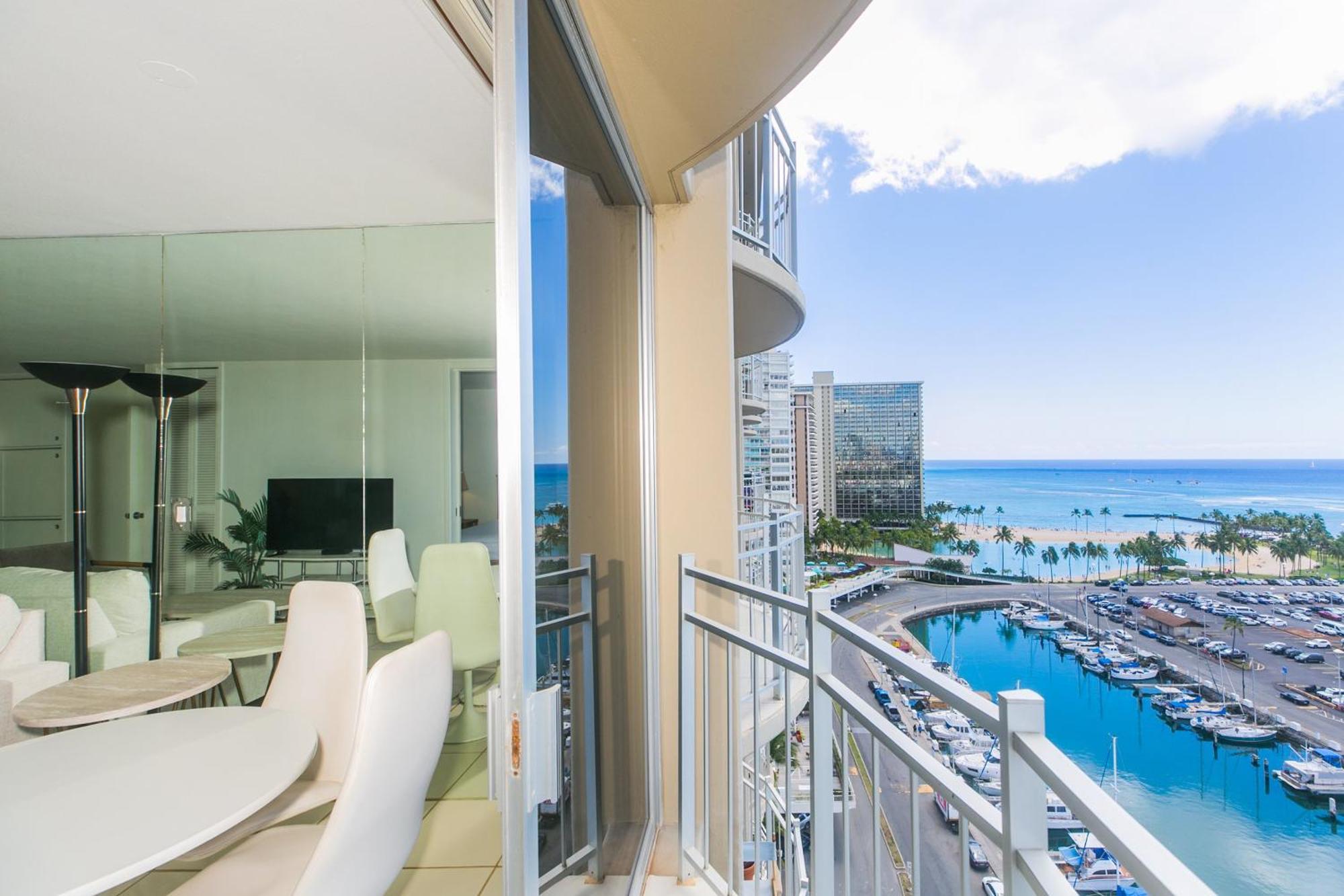 Ilikai Marina 1688 Yacht Harbor View 1br Apartment *