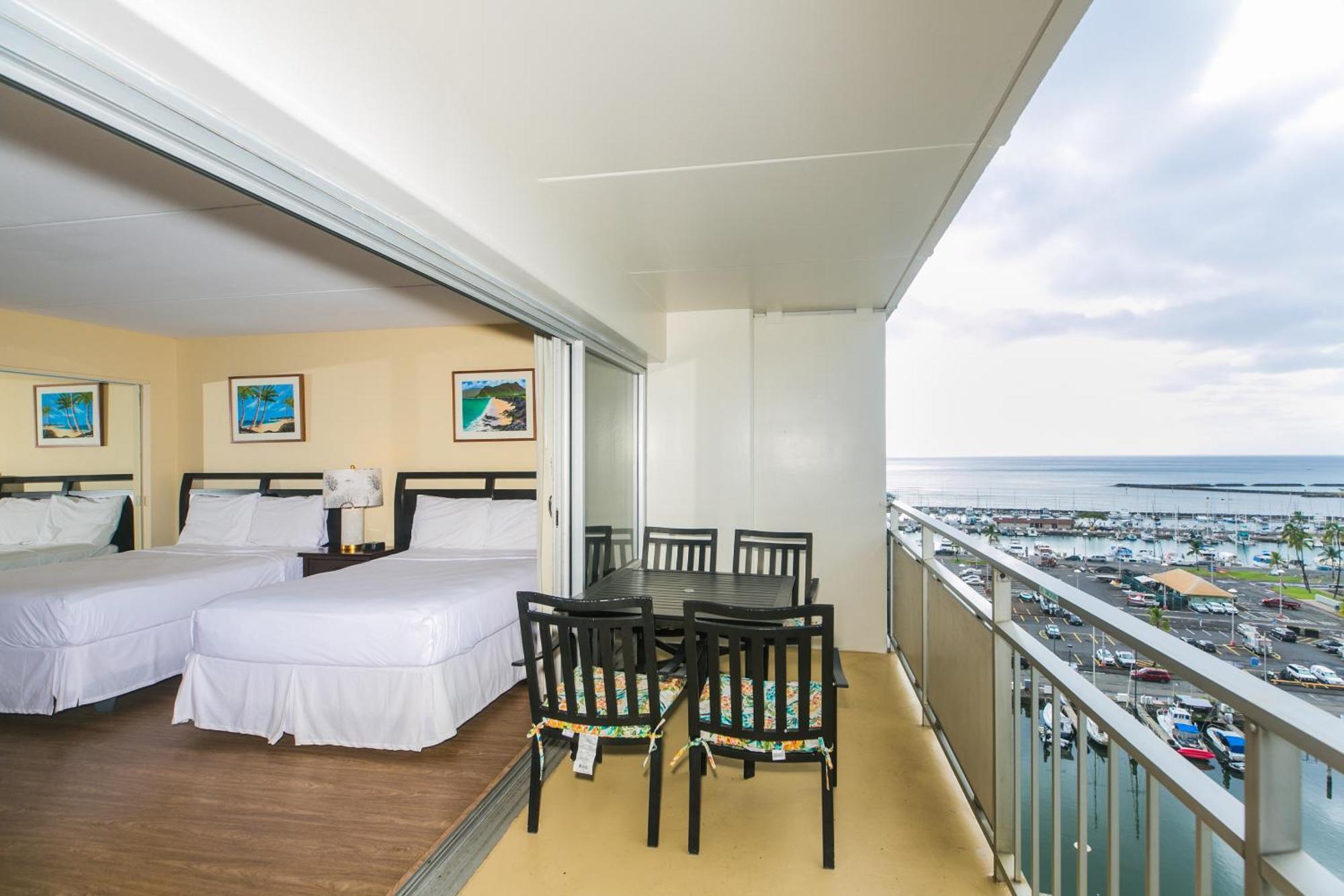 Ilikai Tower 1137 Yacht Harbor View 1br Honolulu