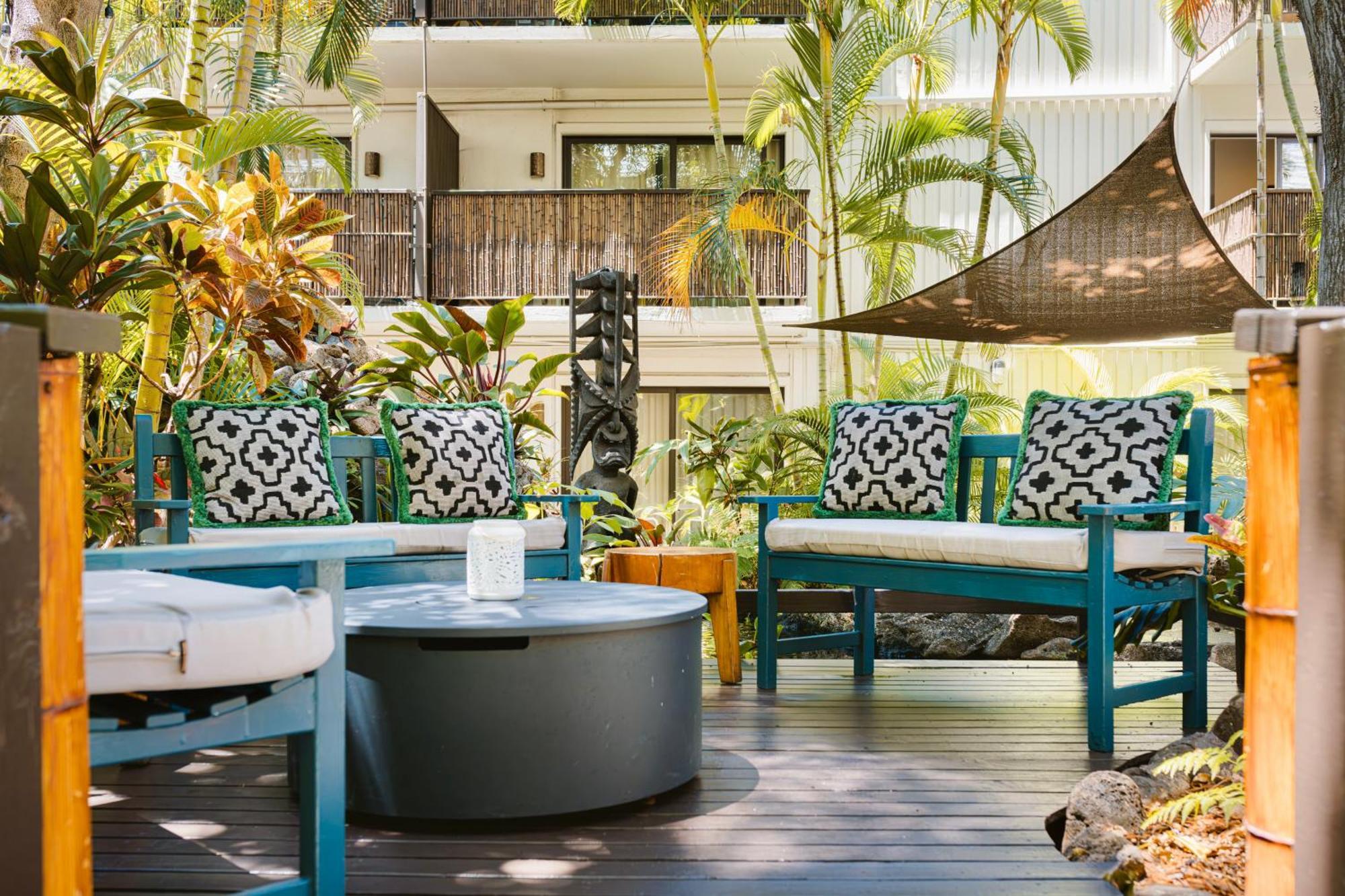 Hotel White Sands Honolulu