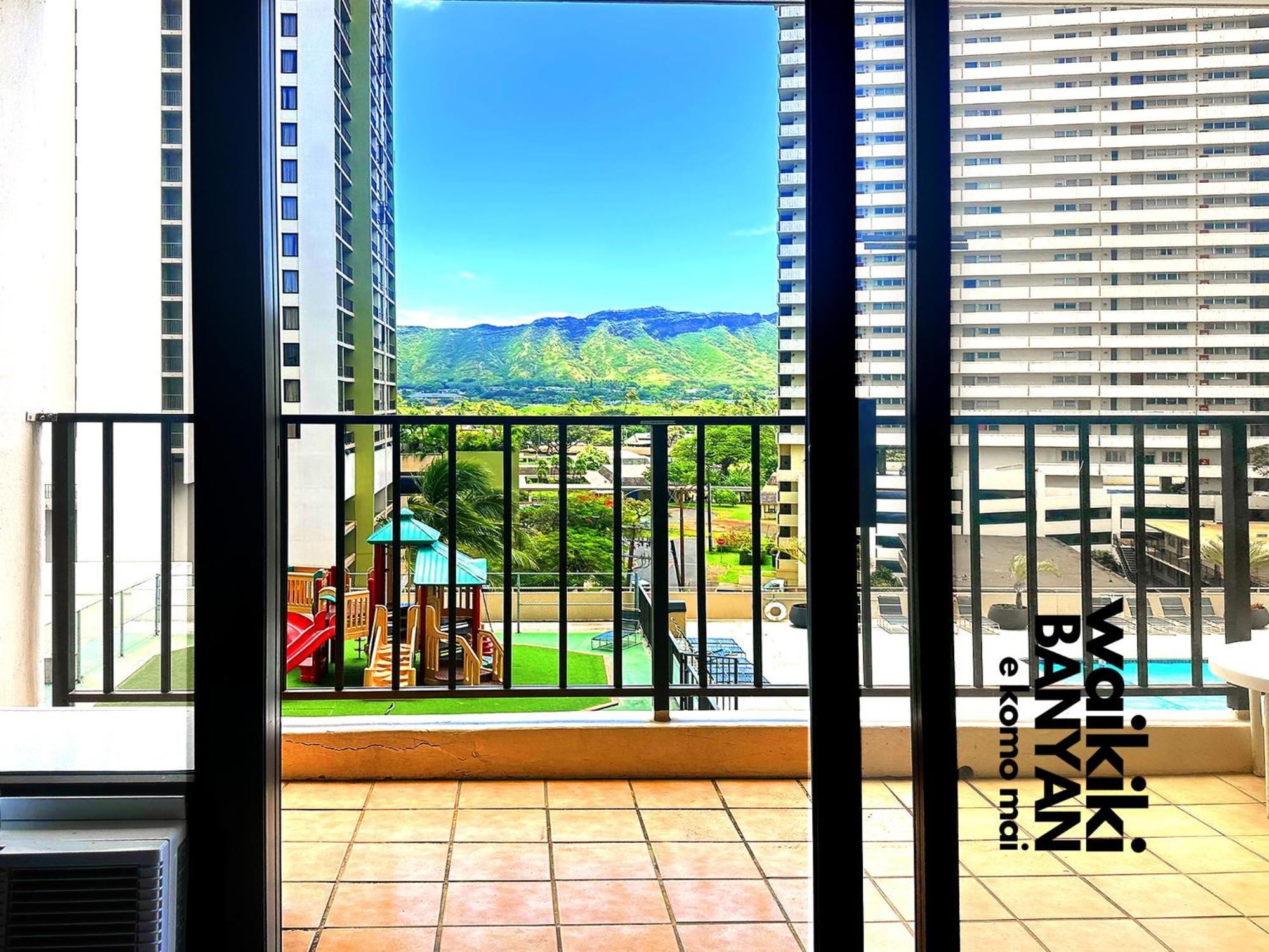 Stunning 1bd A Block Away To Waikiki Free Parking * Honolulu