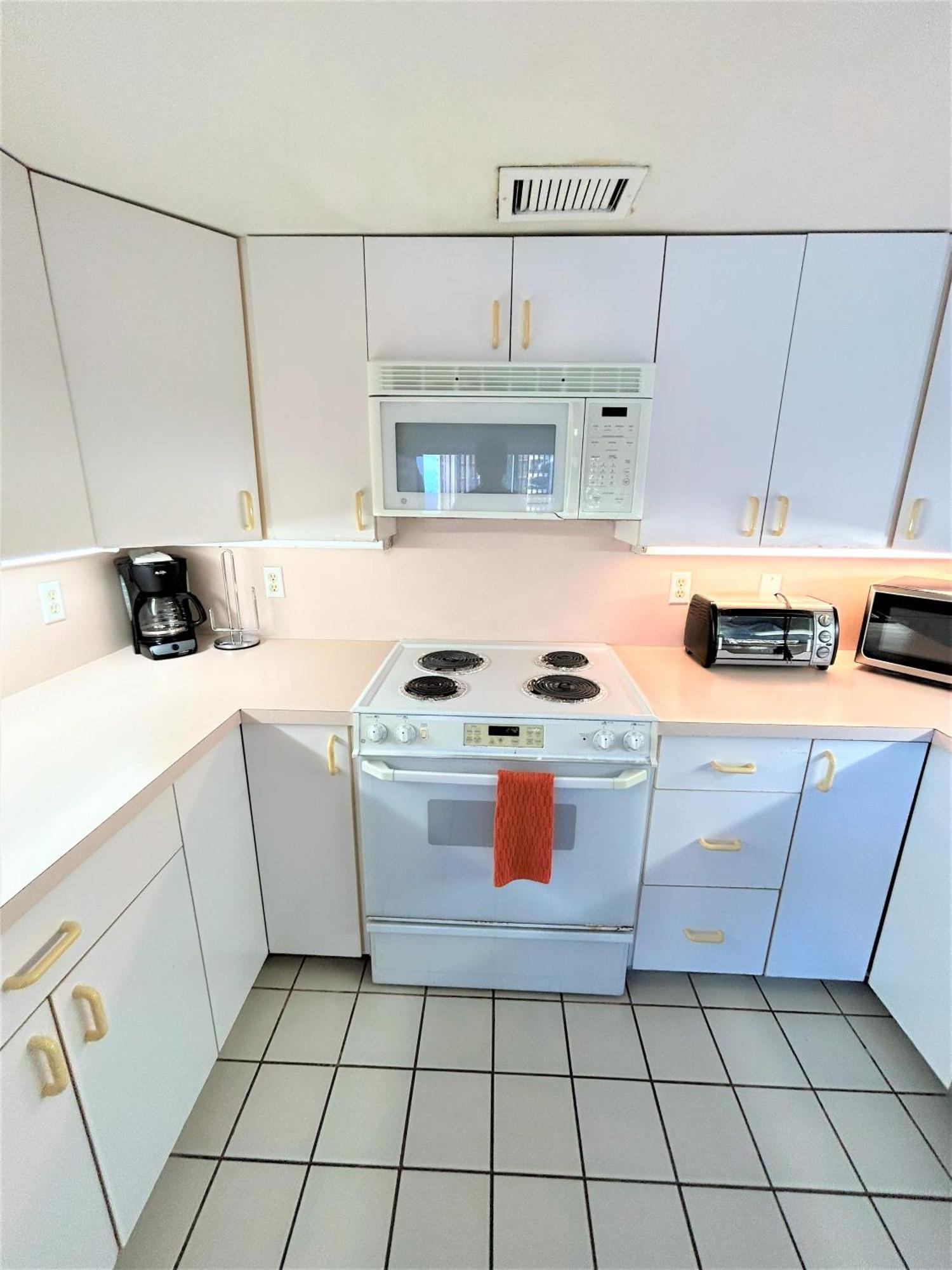 Holiday home Ilikai Apt 1618 - Spacious 2br 2ba Unit With Stunning Ocean-lagoon View
