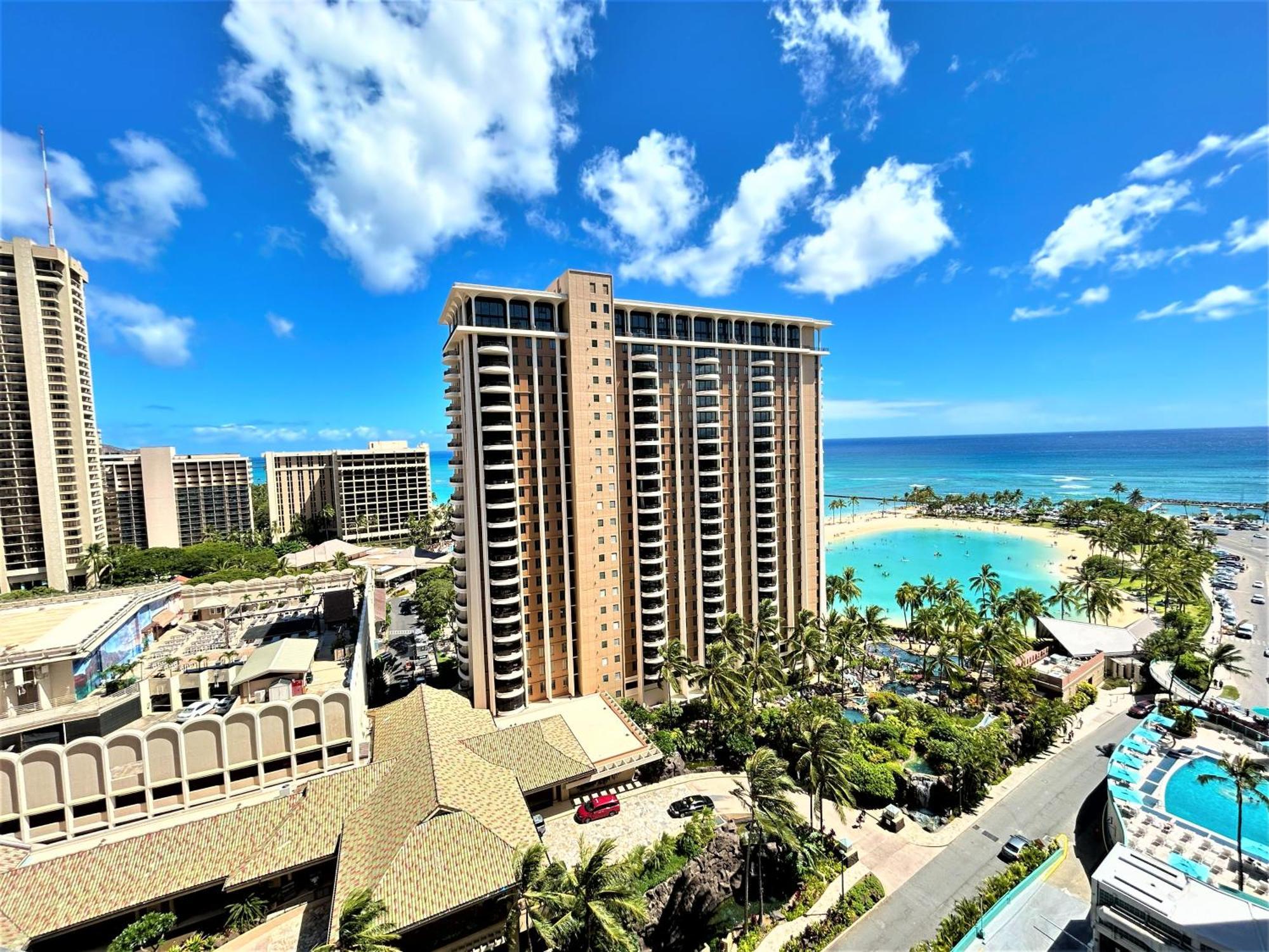 Ilikai Apt 1618 - Spacious 2br 2ba Unit With Stunning Ocean-lagoon View Honolulu