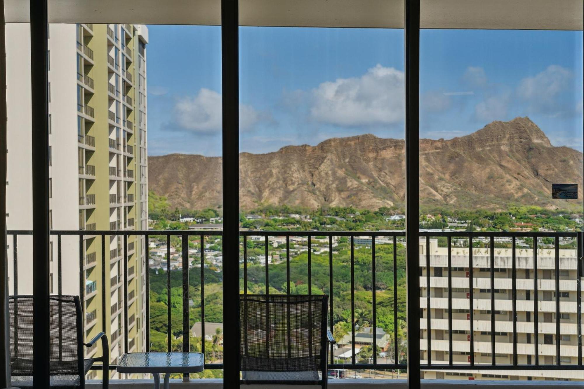 Apartment Tower 1 3007 Honolulu