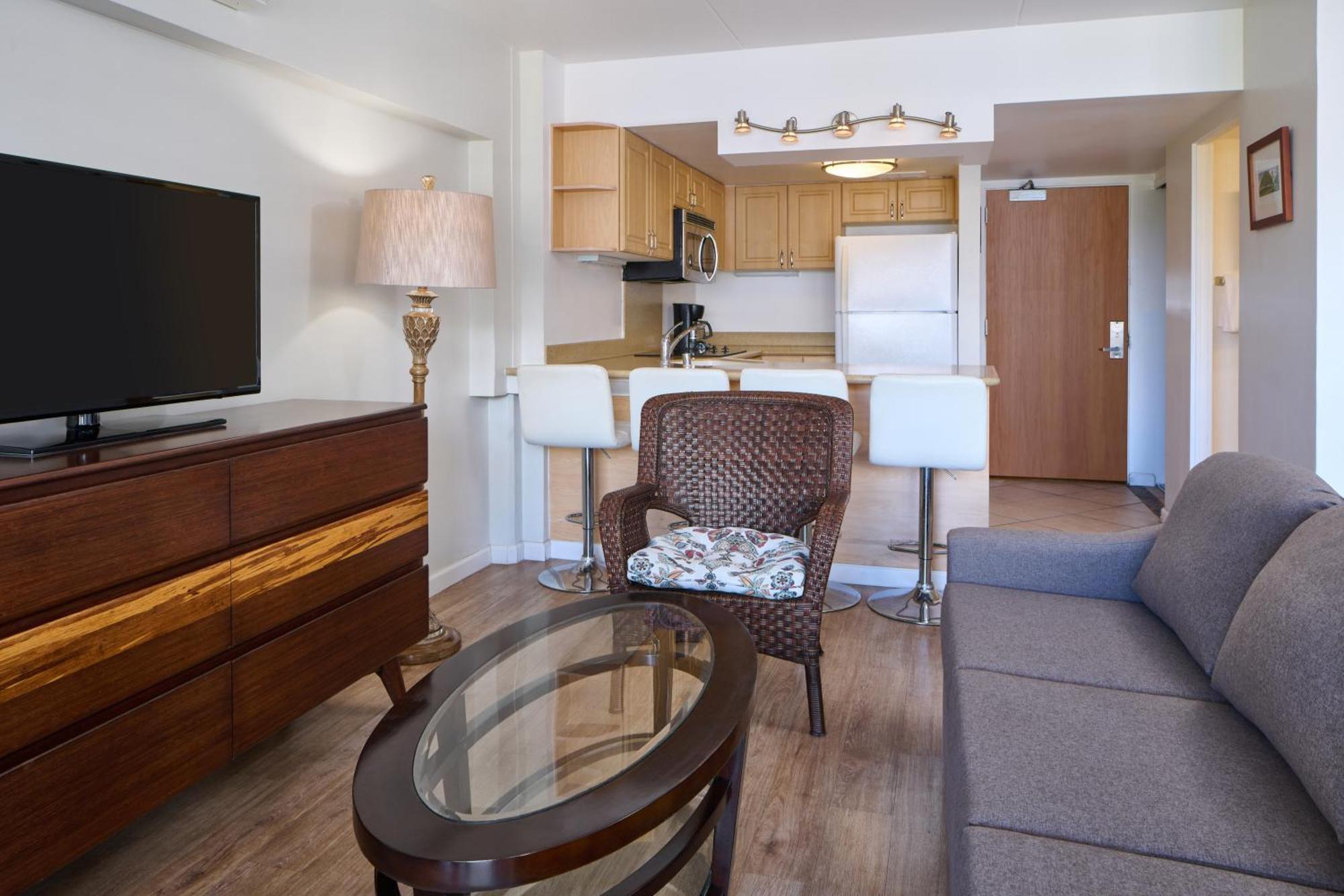 Ilikai Lite Aparthotel 3*
