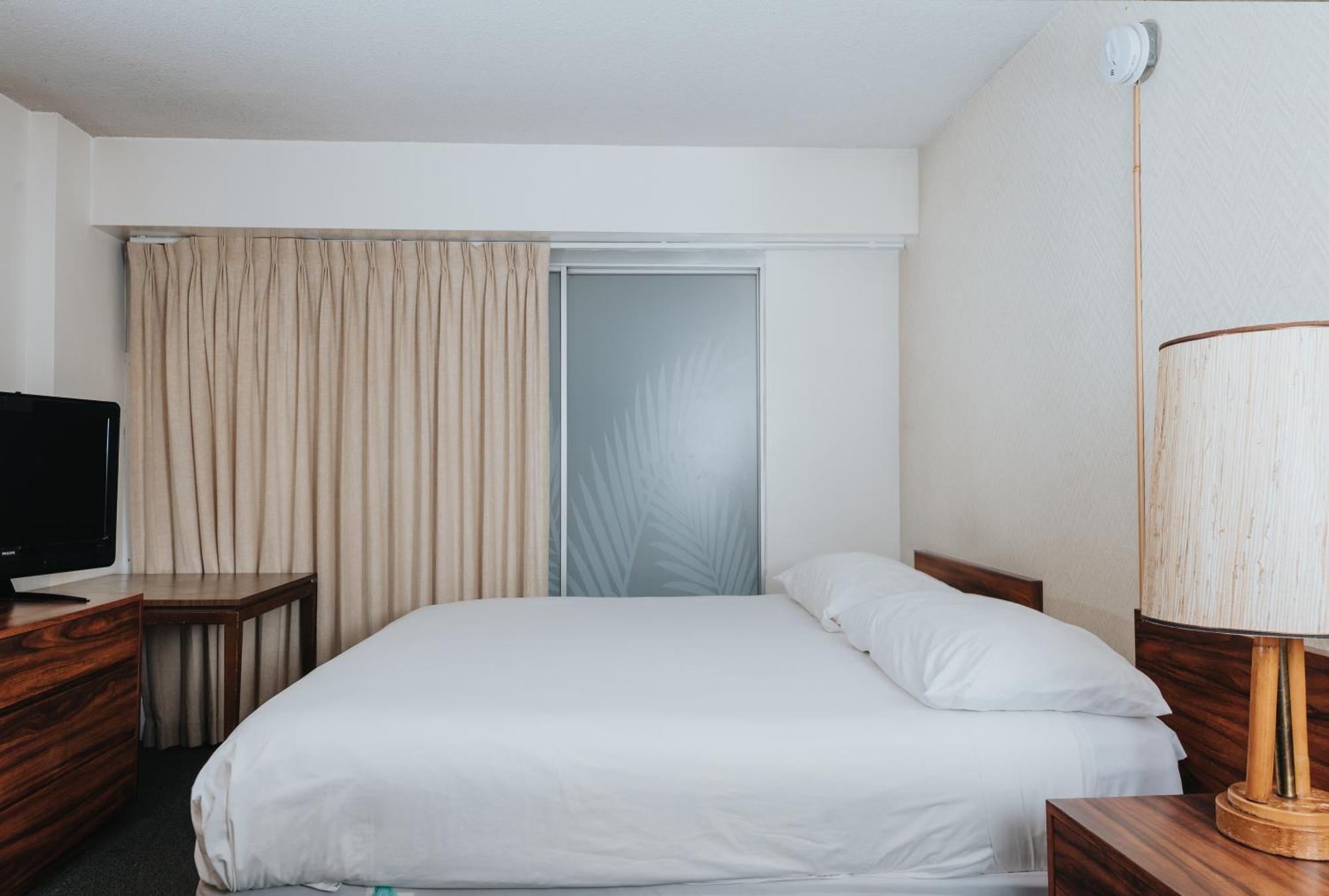 Royal Grove Waikiki Hotel Honolulu