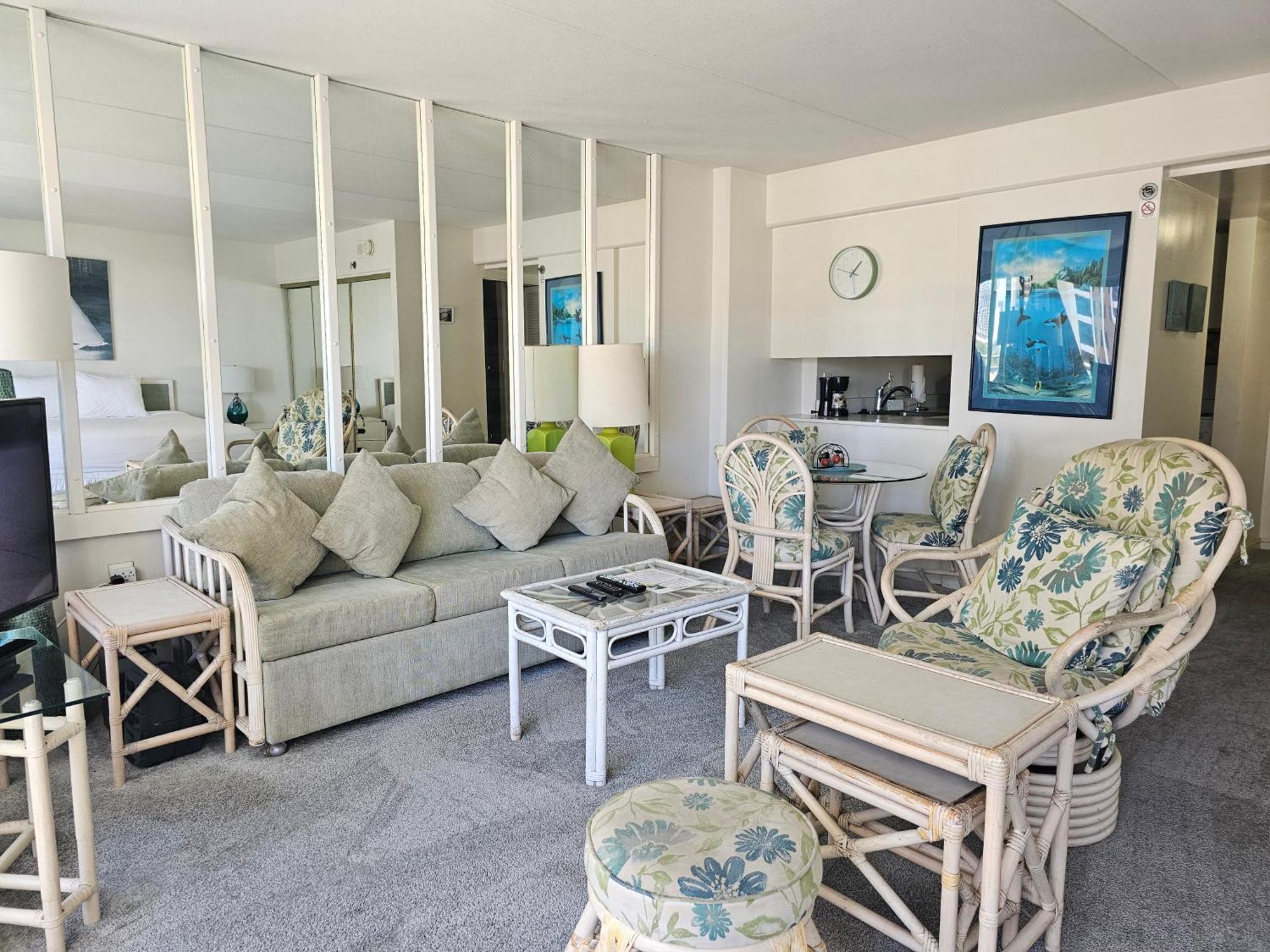 Apartment Ilikai Tower 1240 Lagoon View 1br *