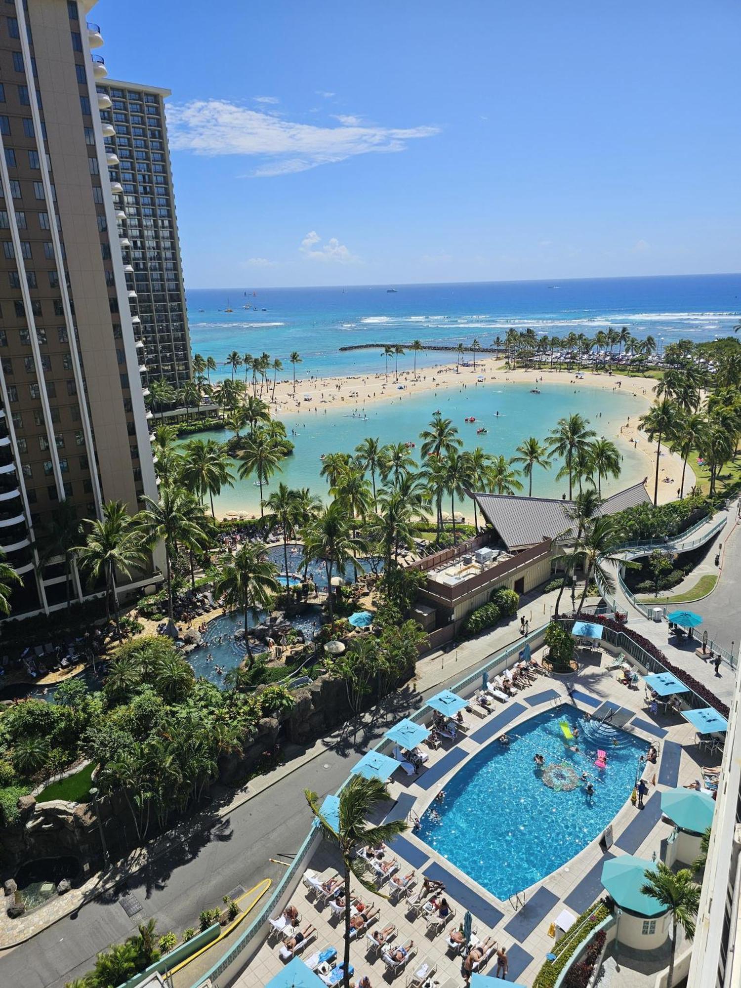 Apartment Ilikai Tower 1240 Lagoon View 1br