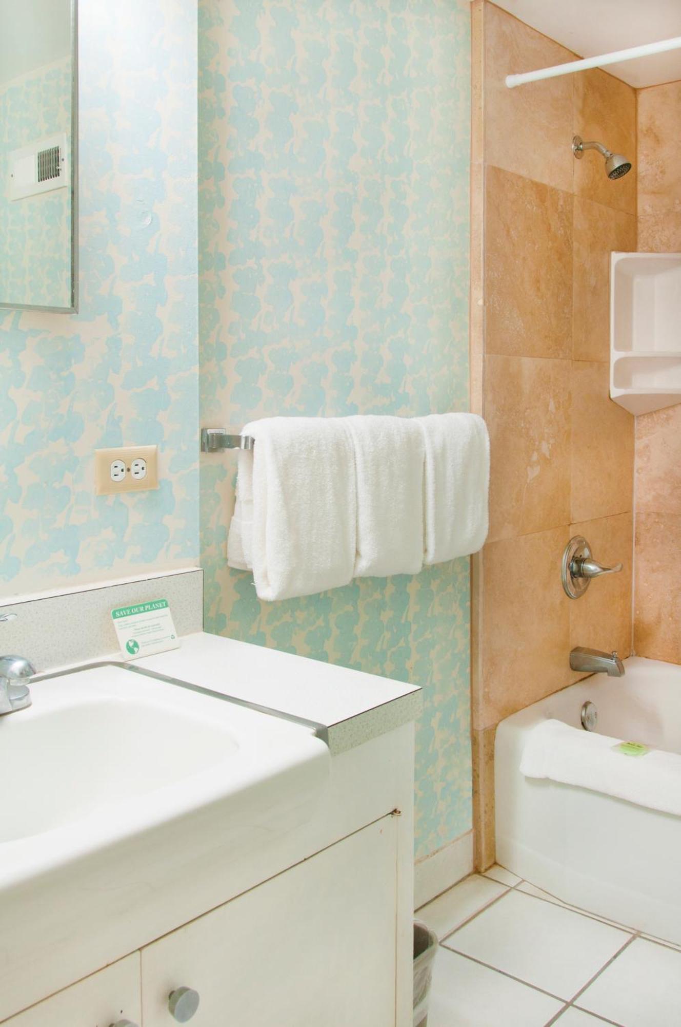 Hotel Surf Honolulu
