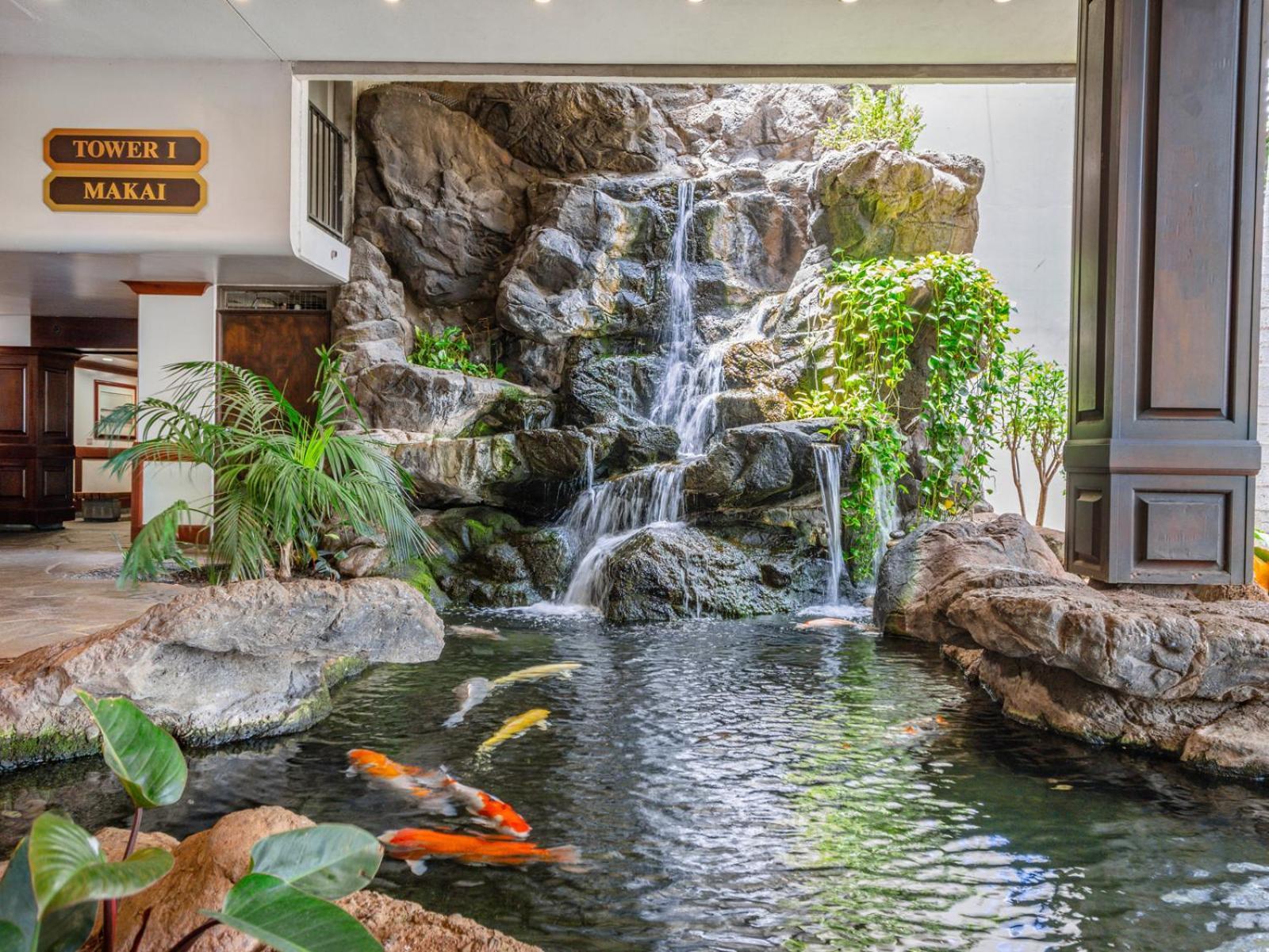 Escape To Mountain View Condo,near With Parking