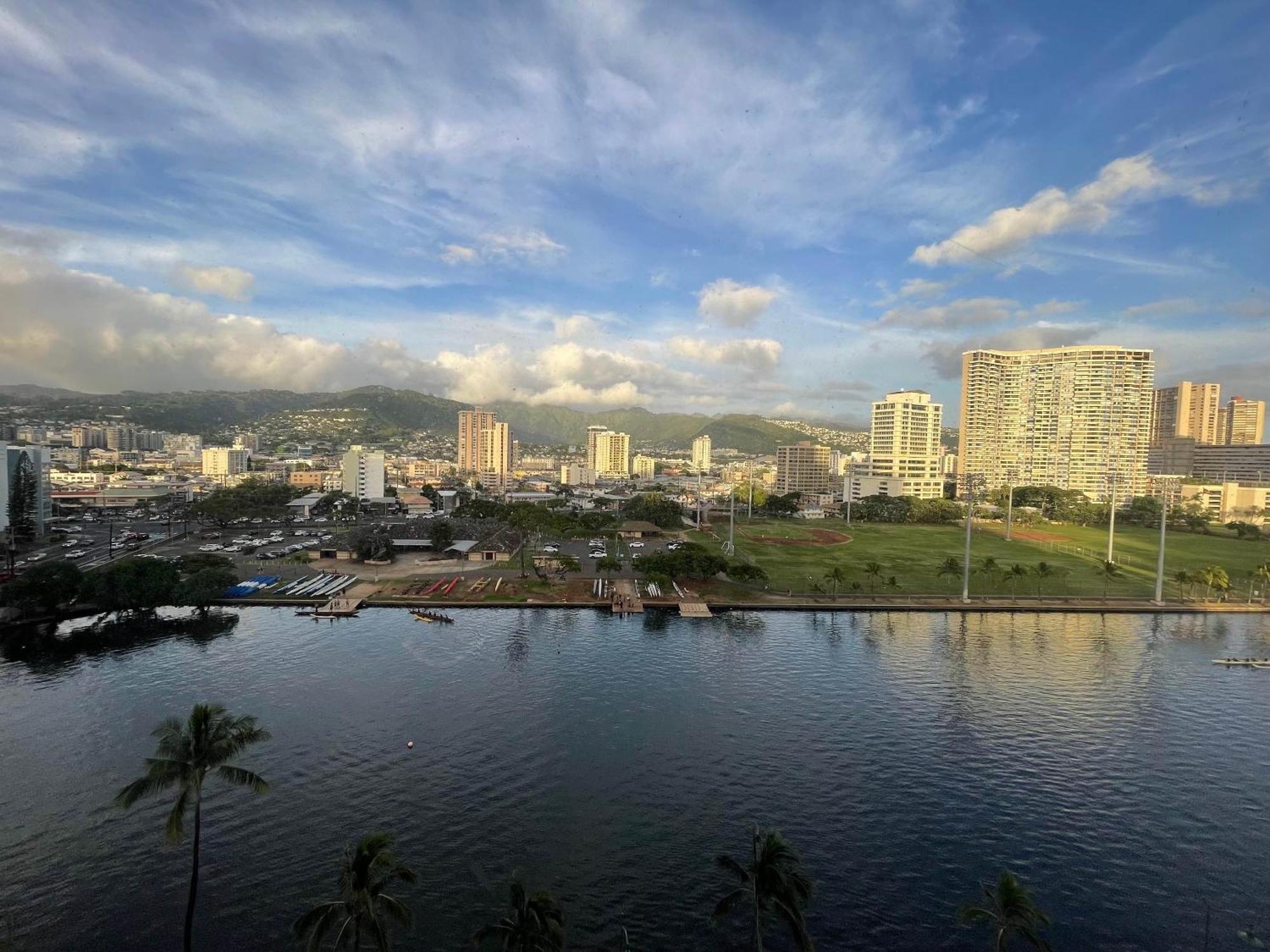Aparthotel Diamond, Ocean, And Canal View Affordable Family House7person Honolulu