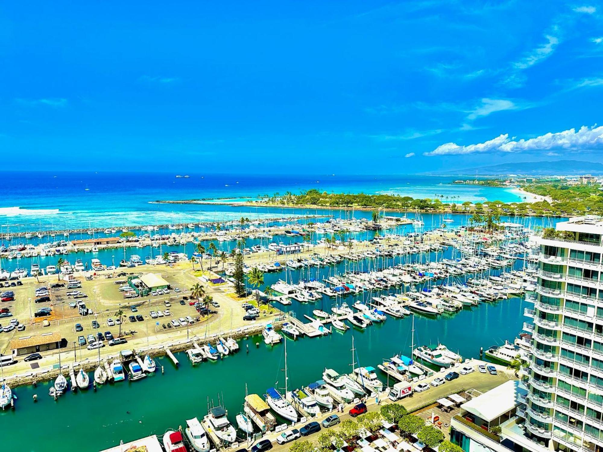 Aparthotel Waikiki Experience! Luxury Oceanview Suite! Honolulu