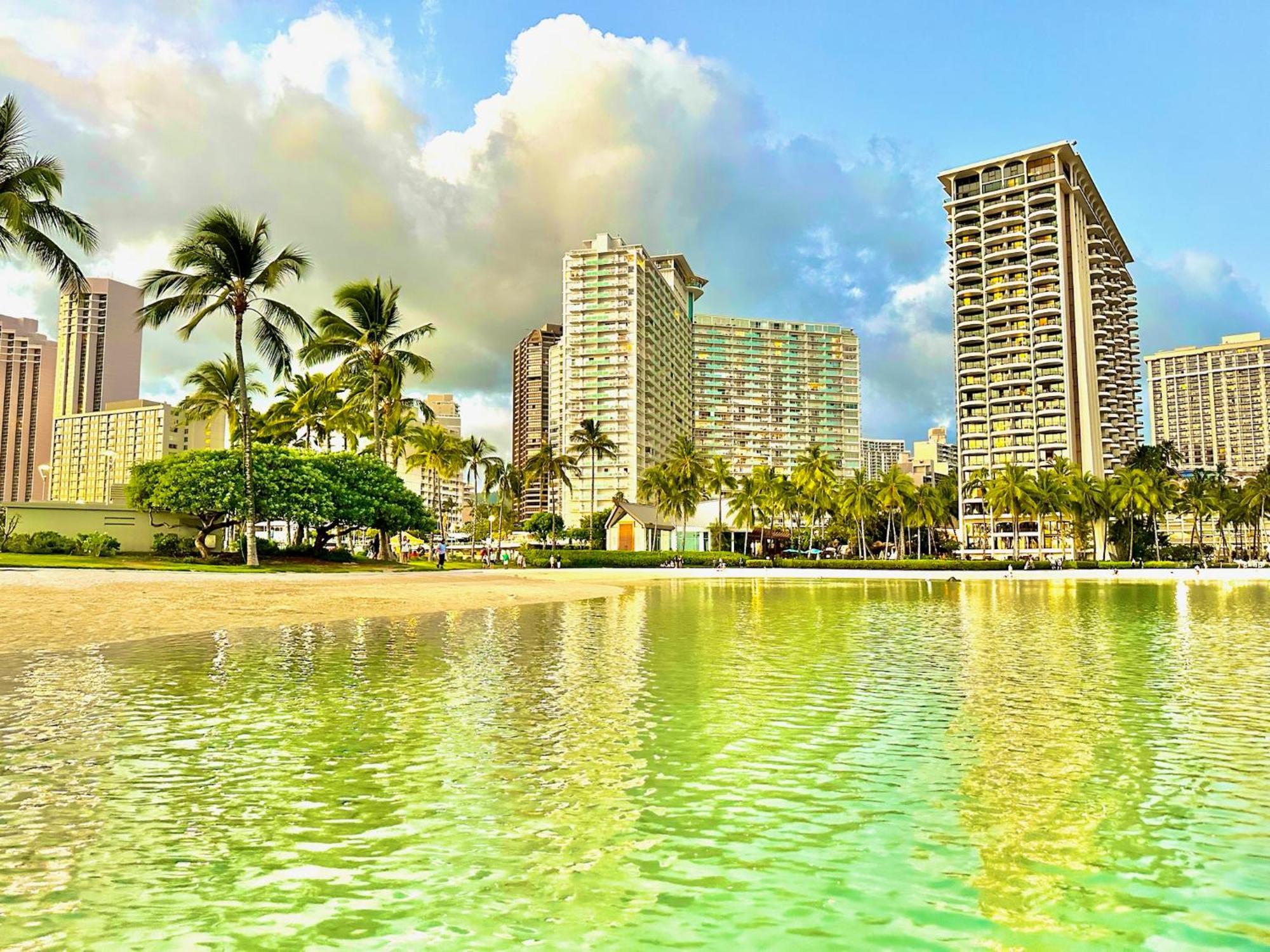 Waikiki Experience! Luxury Oceanview Suite! *