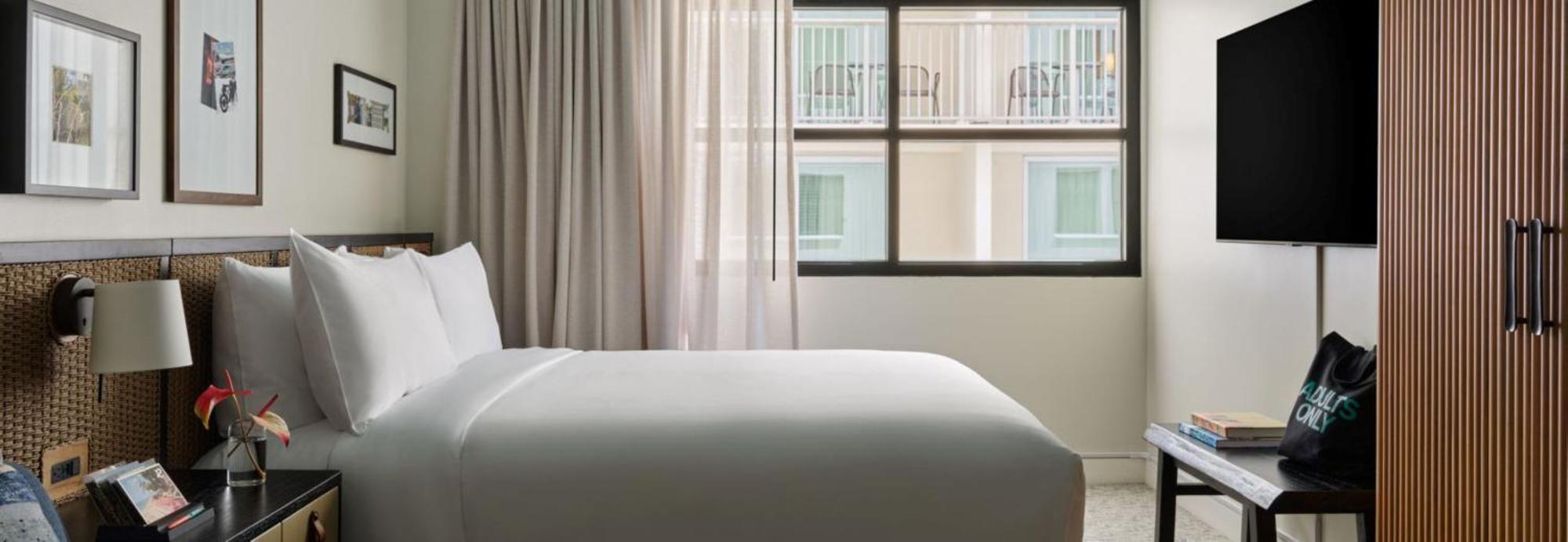 Romer House Waikiki (adults Only) 4*