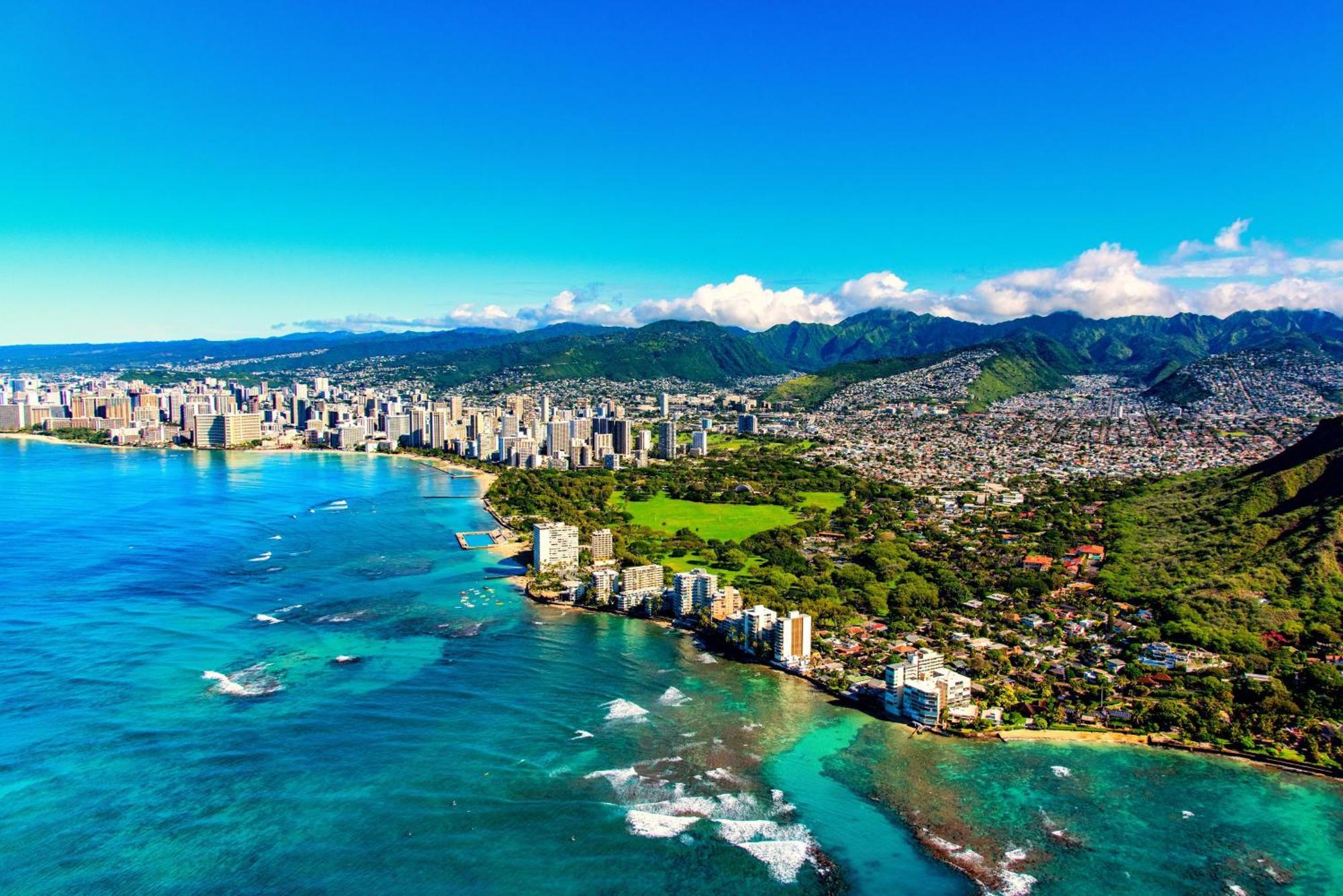 Quaint Waikiki Monarch