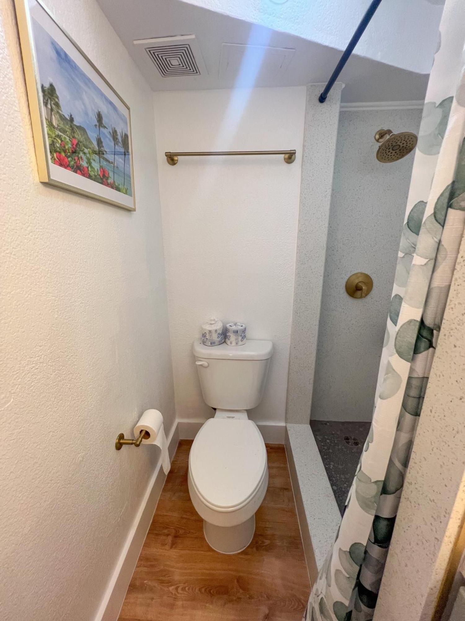 Magical Mountain View Escape Apts Apartment Honolulu