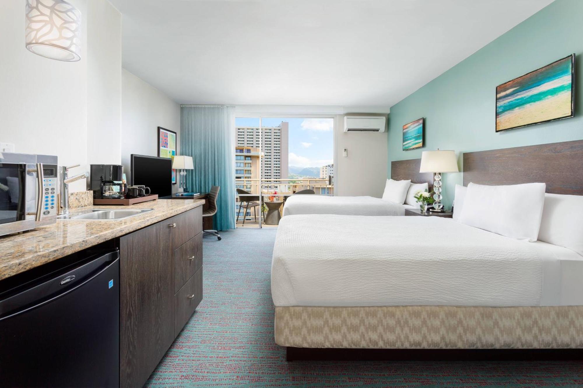 Courtyard By Marriott Waikiki Hotel Honolulu