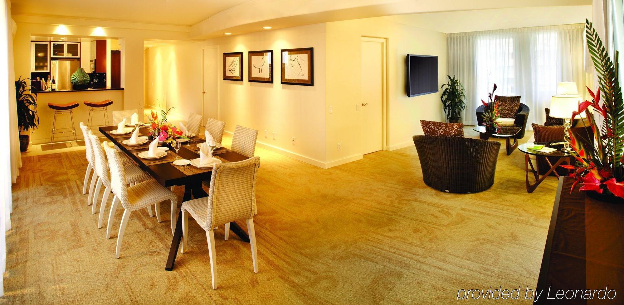 Hotel Courtyard By Marriott Waikiki