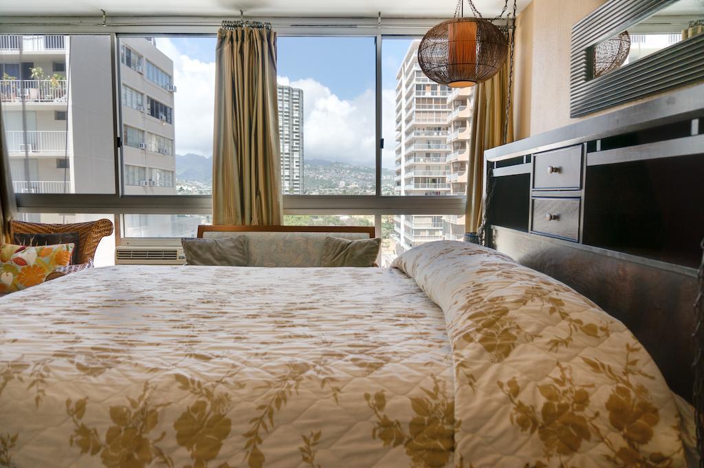 Castle At Waikiki Grand Honolulu