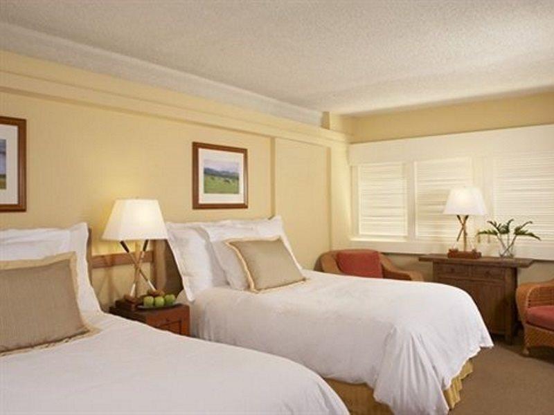 Hotel The Equus Honolulu
