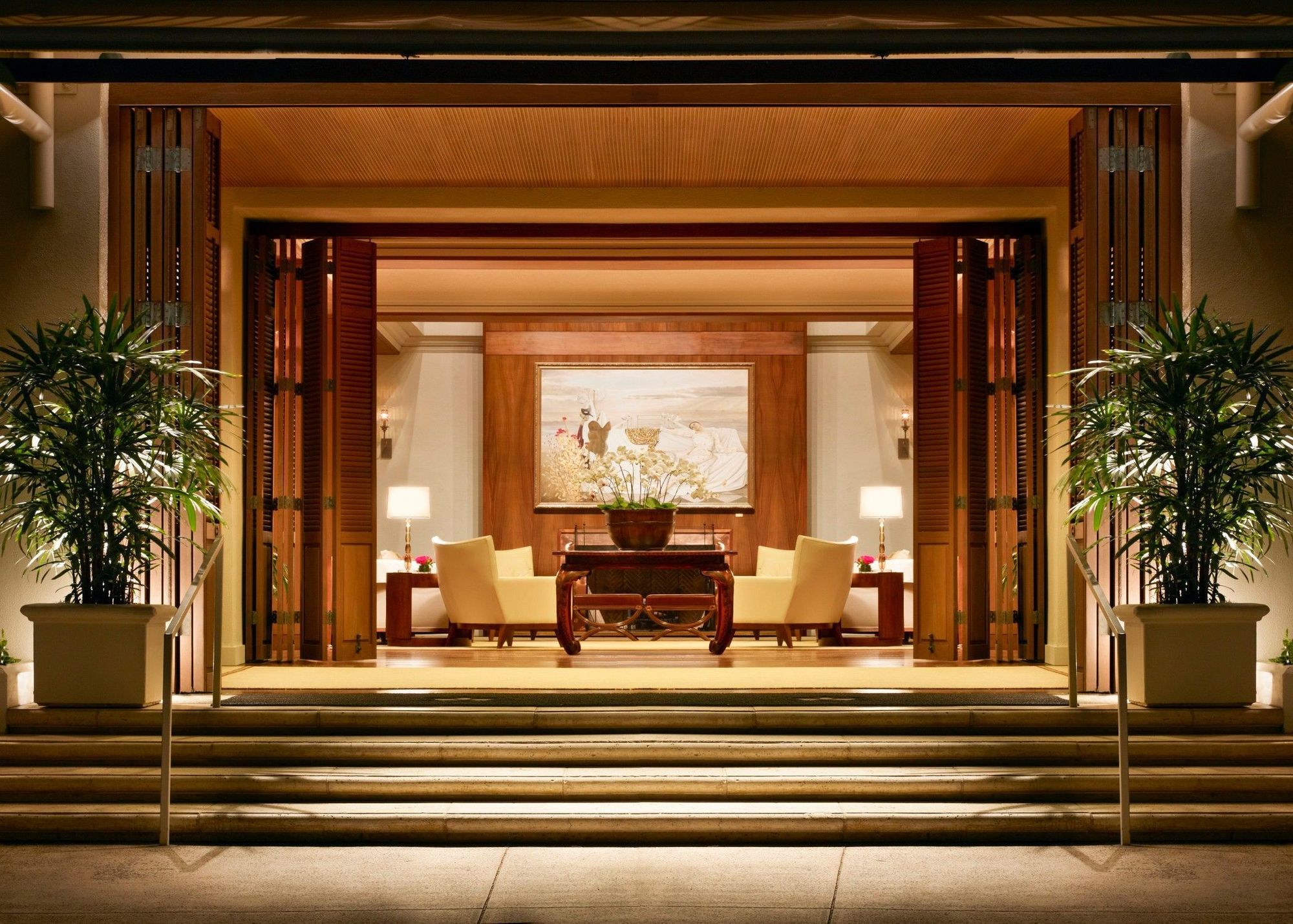 Halekulani - No Fee Honolulu