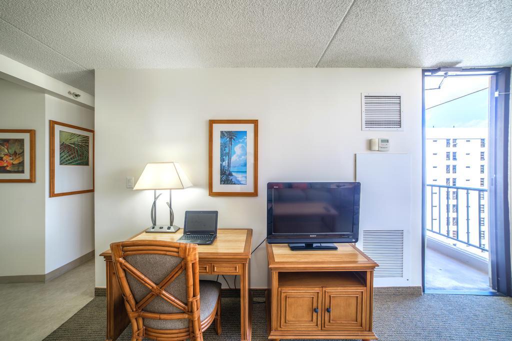 Mountain View Condo, Near Beach, Free Parking! Honolulu