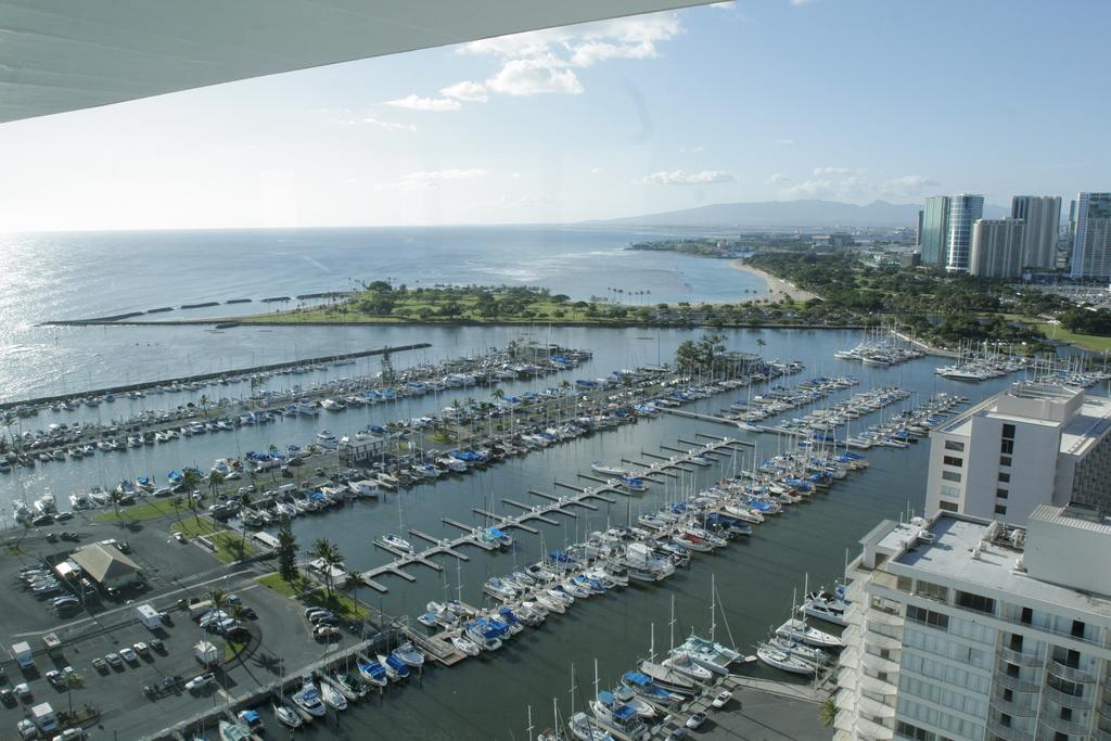 Ilikai Lite 3* Honolulu