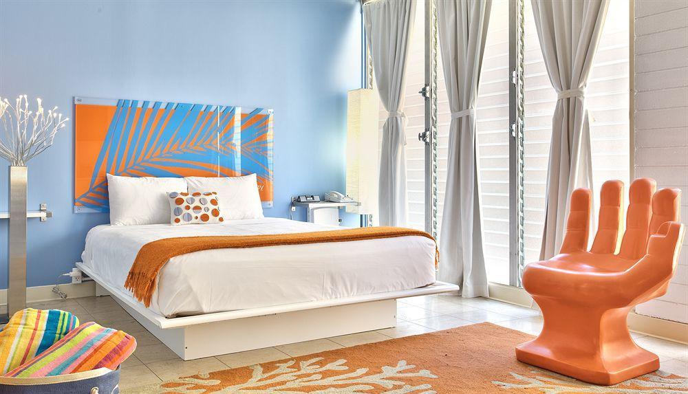 Waikiki Hotel 3*