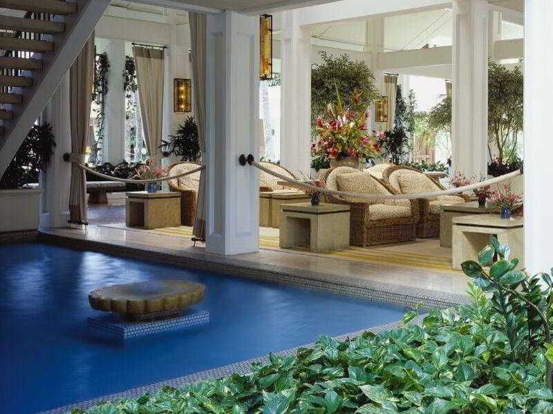 Halekulani - No Fee Resort