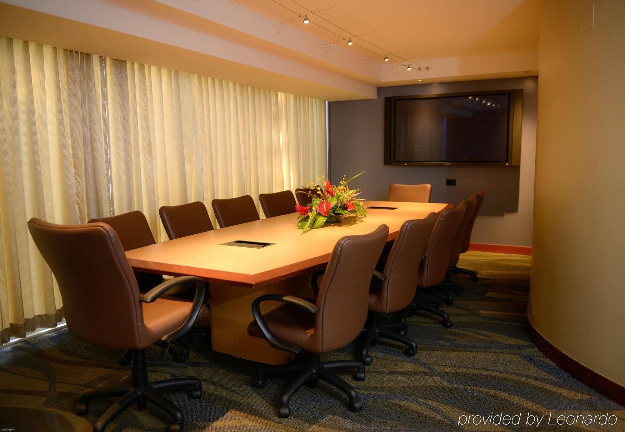 Courtyard By Marriott Waikiki 4* Honolulu