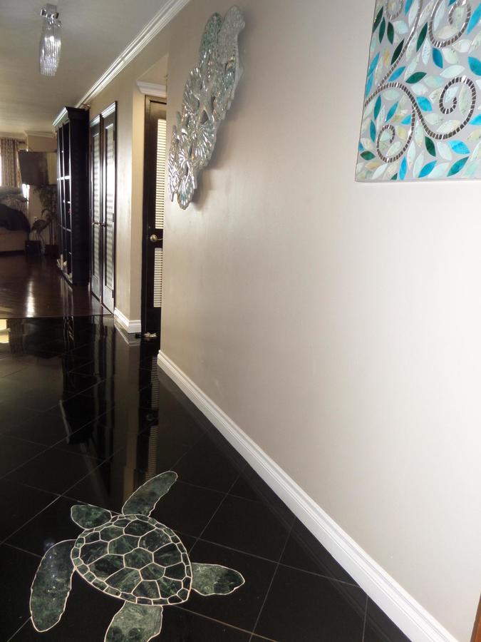 Waikiki Tower Apartment