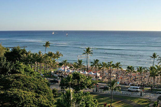 Castle At Waikiki Grand Hotel 2*