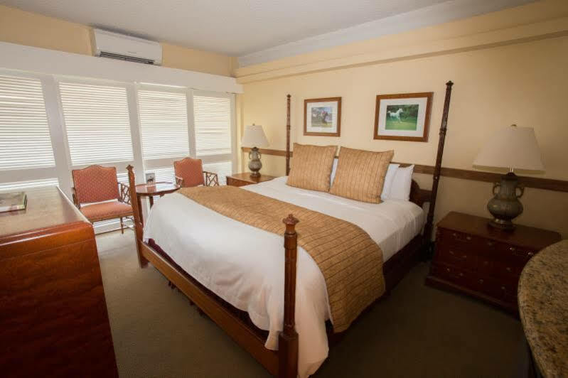 Hotel The Equus