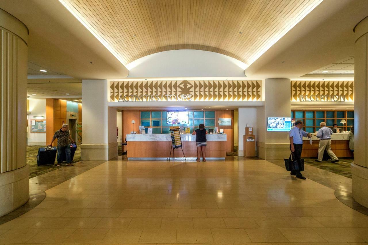 Studio At Ala Moana With Ocean Views Apartment