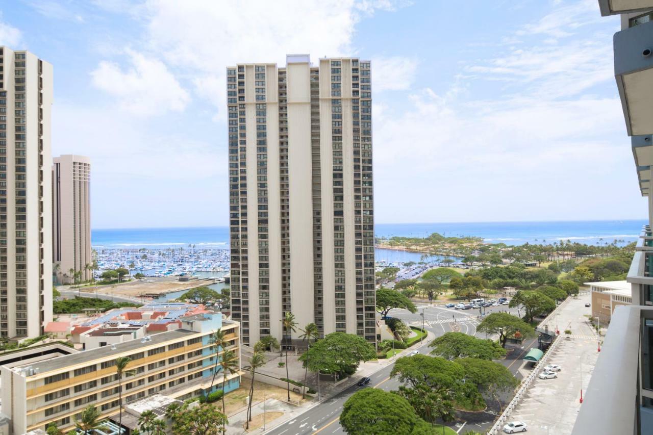 Studio At Ala Moana With Ocean Views Honolulu