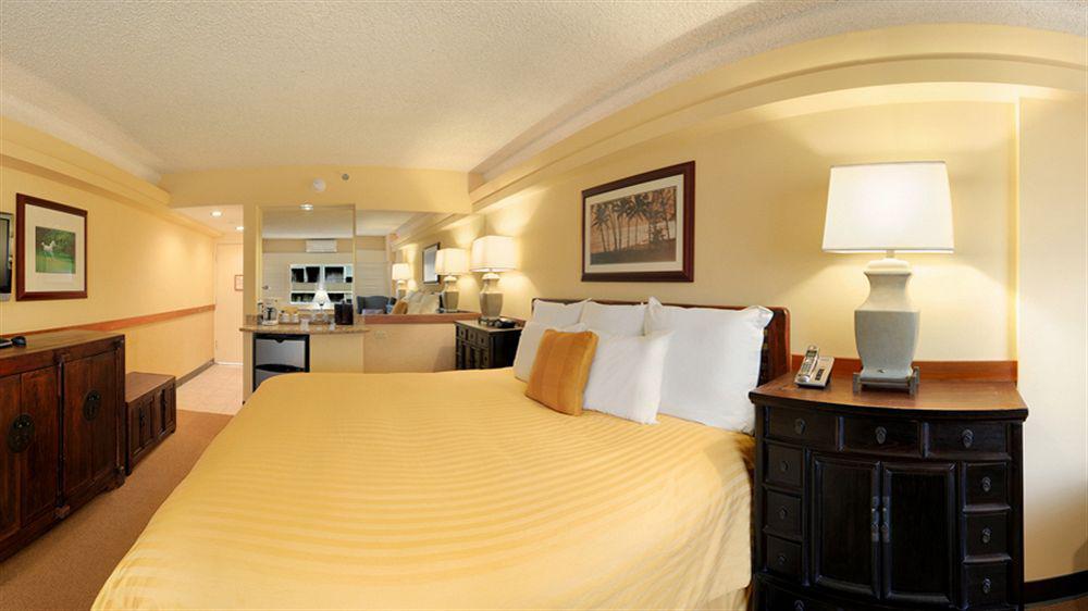 The Equus Hotel Honolulu