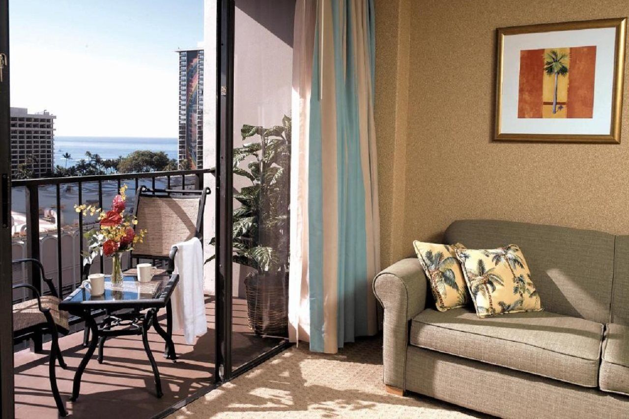 Aparthotel Aqua Palms Waikiki 3*