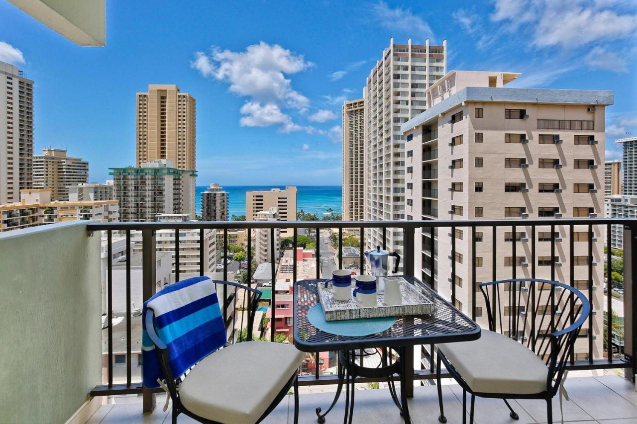 Bed & Breakfast Waikiki Park Heights #1707